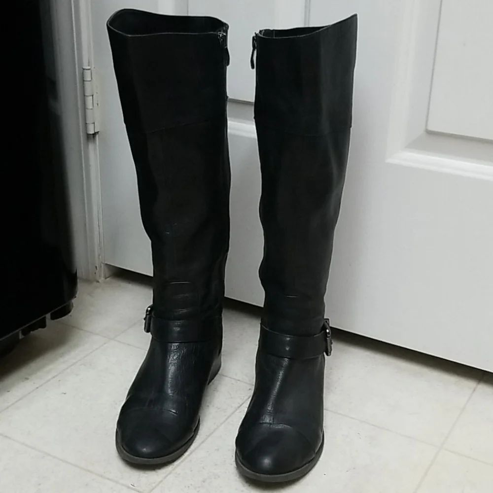 Vince Camuto new poshmark